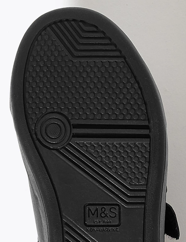 M&S Collection Footwear Kids' Leather Freshfeet™ Trainers (8 Small - 1 Large) 7 M&S Collection Footwear Kids' Leather Freshfeet™ Trainers (8 Small - 1 Large) - Image 5