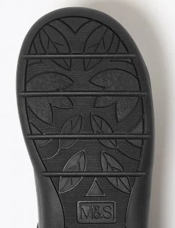 M&S Collection Kids' Leather Freshfeet™ School Shoes (8 Small - 1 Large) 12 M&S Collection Kids' Leather Freshfeet™ School Shoes (8 Small - 1 Large) -School Uniform Sales Store SD 04 T72 8661B Y0 X EC 3