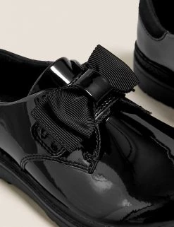 M&S Collection Kids' Leather Freshfeet™ Bow School Shoes (8 Small - 1 Large) 11 M&S Collection Kids' Leather Freshfeet™ Bow School Shoes (8 Small - 1 Large) -School Uniform Sales Store SD 04 T72 8668B Y0 X EC 2