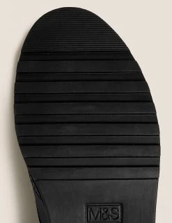 M&S Collection Kids' Leather Freshfeet™ School Shoes (13 Small -7 Large) 12 M&S Collection Kids' Leather Freshfeet™ School Shoes (13 Small -7 Large) -School Uniform Sales Store SD 04 T72 8787B Y0 X EC 3